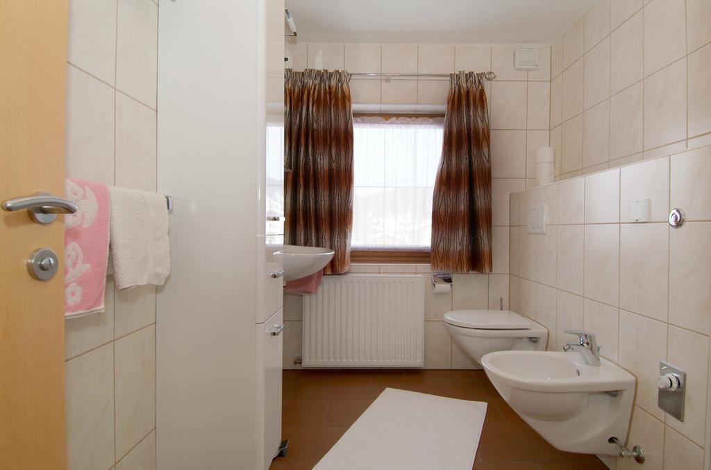 Gaestehaus Wanker エールヴァルト 部屋 写真